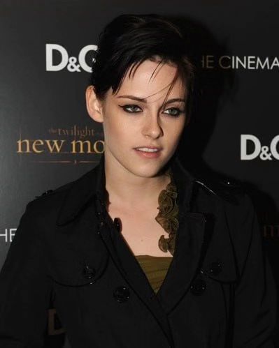 Kristen Stewart Relationships: From Robert Pattinson to Dylan Meyer