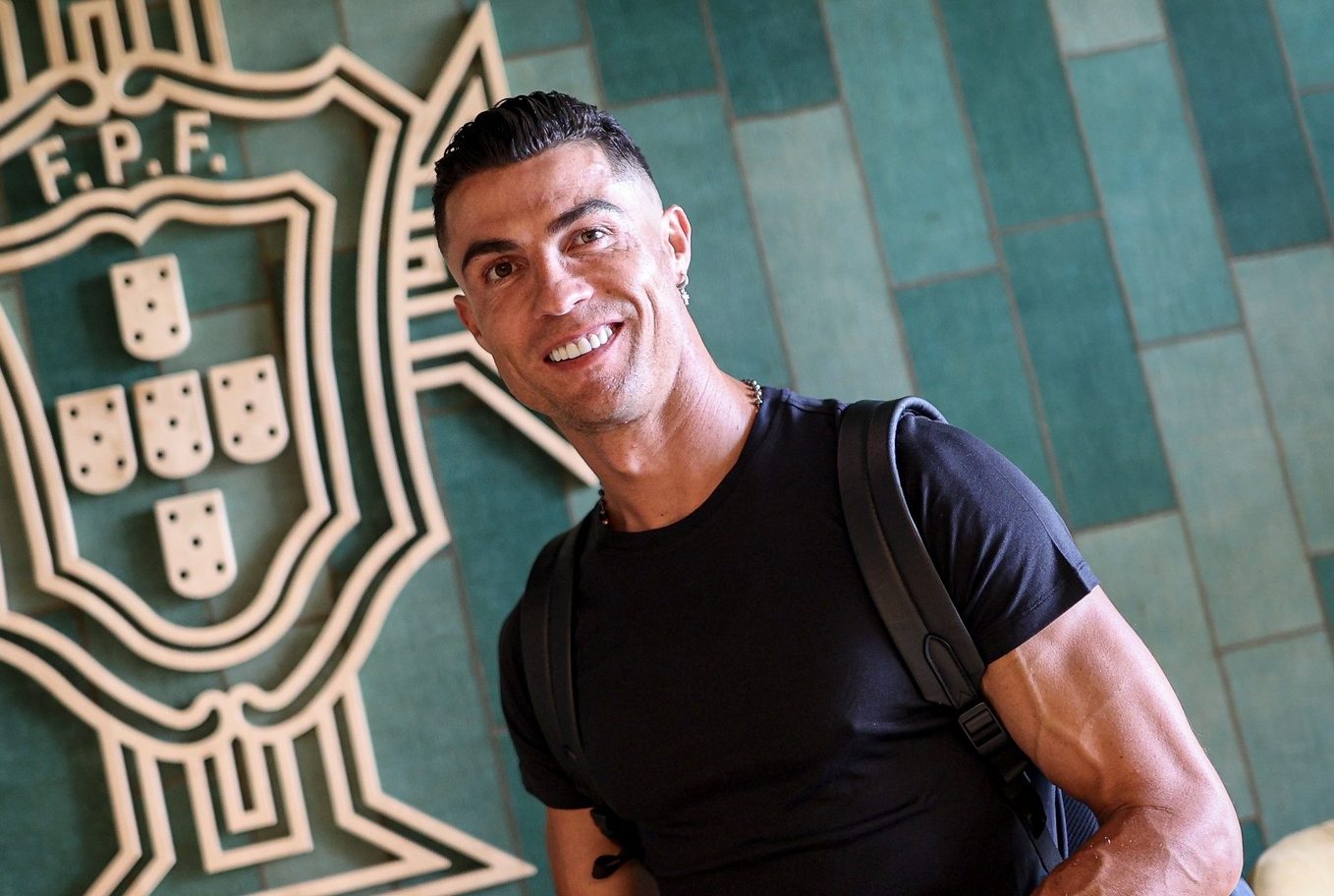 Cristiano Ronaldo YouTube Channel Breaks Record [20 Million Subscribers in Just 24 Hours]